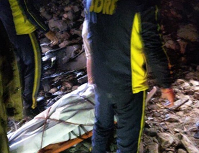 उत्तराखंड: बारात की कार खाई में गिरी, तीन शिक्षकों की दुखद मौत