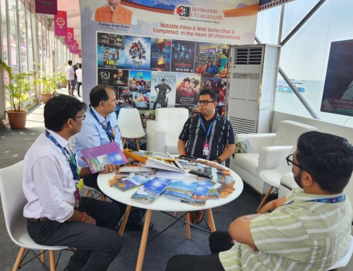 उत्तराखंड में वेव्स फिल्म बाज़ार 2025: विदेशी फिल्म निर्माताओं की बढ़ती रुचि