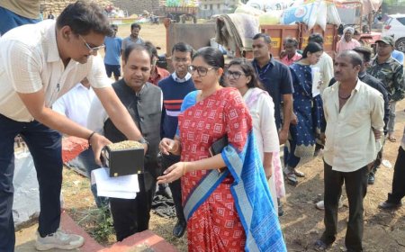 खाद्य सचिव रीना बाबासाहेब कंगाले पहुंची धान उपार्जन केंद्र, निरीक्षण कर व्यवस्थाओं का लिया जायजा…