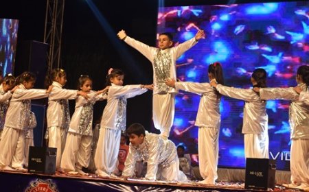 द मास्टर्स स्कूल वार्षिकोत्सव: ‘नव स्पंदन’ ने मोहा मन, मेधावी छात्र सम्मानित