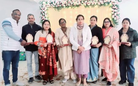 रामनगर: मानवाधिकार दिवस पर समाजसेवकों और पत्रकारों का सम्मान