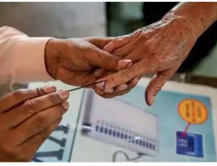 महाराष्ट्र में स्थानीय निकाय चुनाव का पहला चरण प्रारंभ, 1 करोड़ मतदाता करेंगे अपना फैसला
