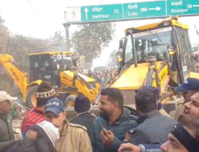 हरिद्वार में अतिक्रमण हटाने की बड़ी कार्रवाई, यूपी सिंचाई विभाग की भूमि हुई मुक्त