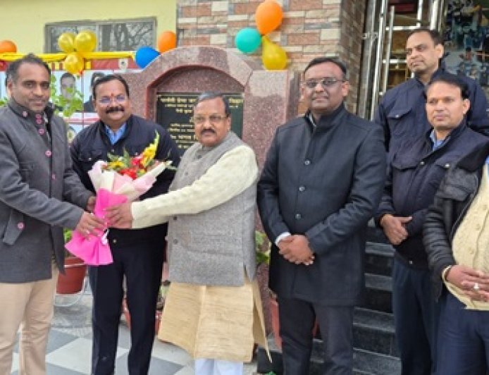 नैनीताल: SSP डॉ. मंजुनाथ टी.सी. ने मेधावी छात्रों को किया सम्मानित, शिक्षा और संस्कारों पर दिया विशेष जोर