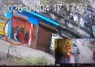 Video : सत्संग कर रही महिलाओं पर युवक ने डंडे से किया हमला, CCTV कैमरे में कैद हुई वारदात