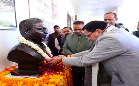 हरबंस कपूर की 80वीं जयंती कार्यक्रम में शामिल हुए सीएम धामी, अर्पित की श्रद्धांजलि