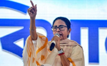 ‘13 जनवरी तक 84 मौतें’, बंगाल में SIR पर ममता का हमला, बोलीं- ‘सभी के लिए चुनाव आयोग जिम्मेदार’