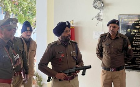 अल्मोड़ा: सतर्कता एवं कर्तव्यनिष्ठा से दायित्वों का निर्वहन करें: सिंह