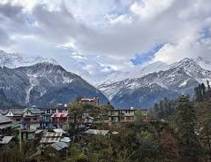 उत्तर भारत में मौसम का मिज़ाज बदलेगा, तीन पश्चिमी विक्षोभों से हो सकती है बारिश और बर्फबारी
