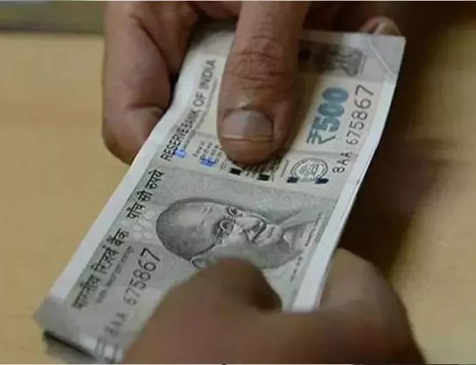 उत्तराखंड में पीडब्ल्यूडी अमीन की ₹10,000 की रिश्वत लेते गिरफ्तारी: भ्रष्टाचार पर कड़ी कार्रवाई