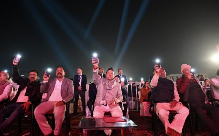 विंटर कार्निवाल में छात्रों का बढ़ाया हौसला, खटीमा कॉलेज पहुंचे मुख्यमंत्री धामी