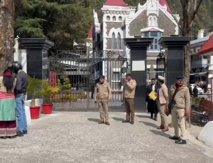 उत्तराखंड उच्च न्यायालय को बम से उड़ाने की धमकी, सुरक्षा बढ़ाई गई