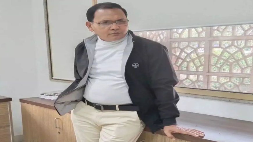 ‘बांग्लादेश में एक करोड़ हिंदू और दो मंत्री’: पूर्व IAS नियाज खान ने लिखा- भारत में 20 करोड़ मुस्लिम पर सरकार में एक भी मंत्री नहीं आश्चर्य का विषय