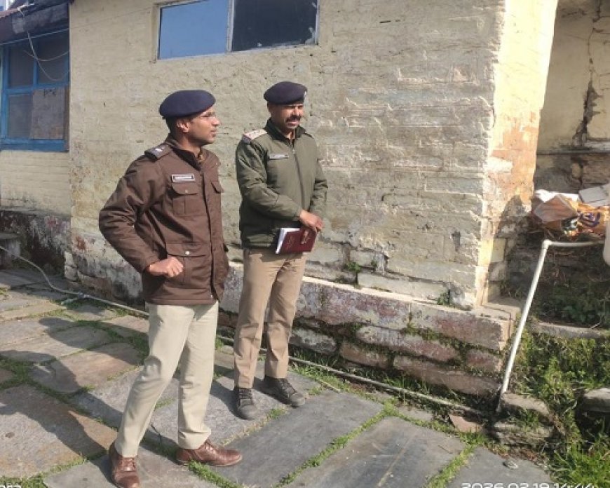 अल्मोड़ा कोतवाली के औचक निरीक्षण को पहुंचे नवागंतुक एसएसपी घोड़के