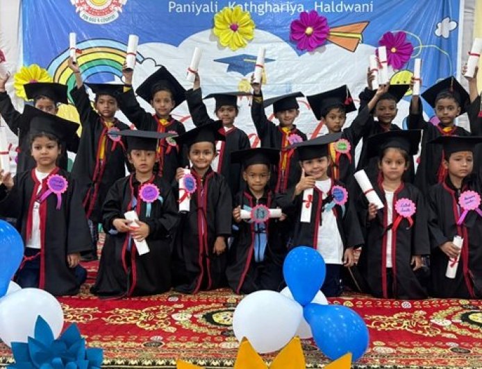दि मास्टर्स स्कूल में ‘नन्हे स्नातकों’ का भव्य दीक्षांत समारोह, मनाया गया उत्सव