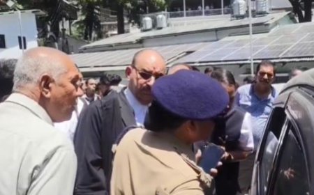 नैनीताल कलेक्ट्रेट में अधिवक्ता की संदिग्ध हत्या की जांच, क्षेत्र में हड़कंप