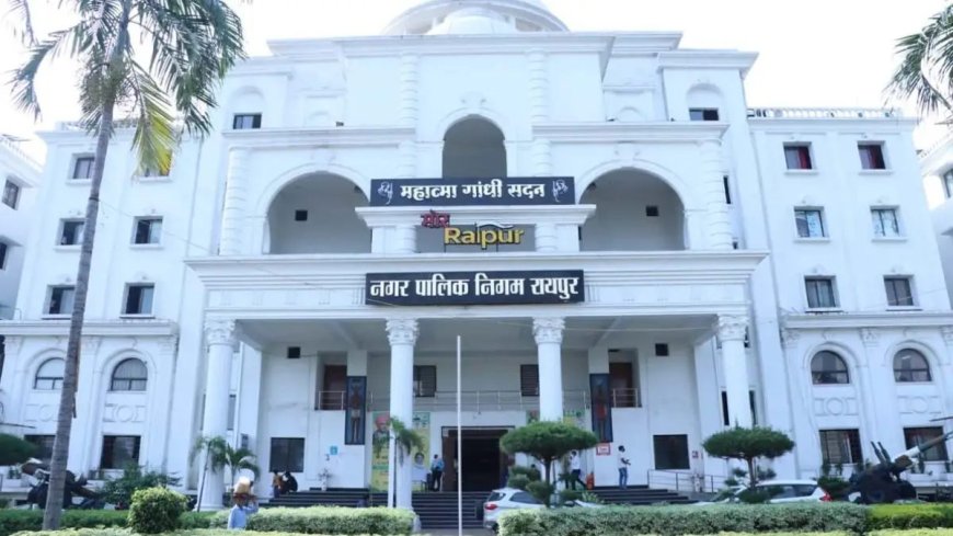 रायपुर निगम की कार्रवाई: गंदे पानी की सप्लाई पर ठेकेदार पर लगाया जुर्माना और टैंकर संचालकों को चेतावनी