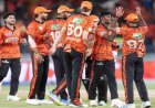 SRH vs RCB IPL 2026: सनराइजर्स हैदराबाद ने आखिरी लीग मैच में बेंगलुरु को 55 रन से हराया, ईशान ने लिए 2 विकेट