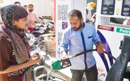 पेट्रोल-डीजल फिर बढ़े, जानें दिल्ली से मुंबई तक नए रेट