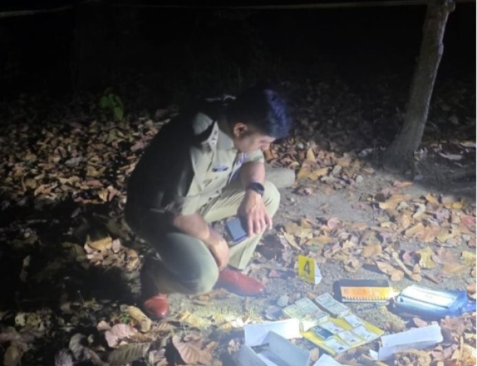 देहरादून में लूट के बाद मुठभेड़: एक बदमाश ढेर, इंस्पेक्टर और अन्य दो घायल