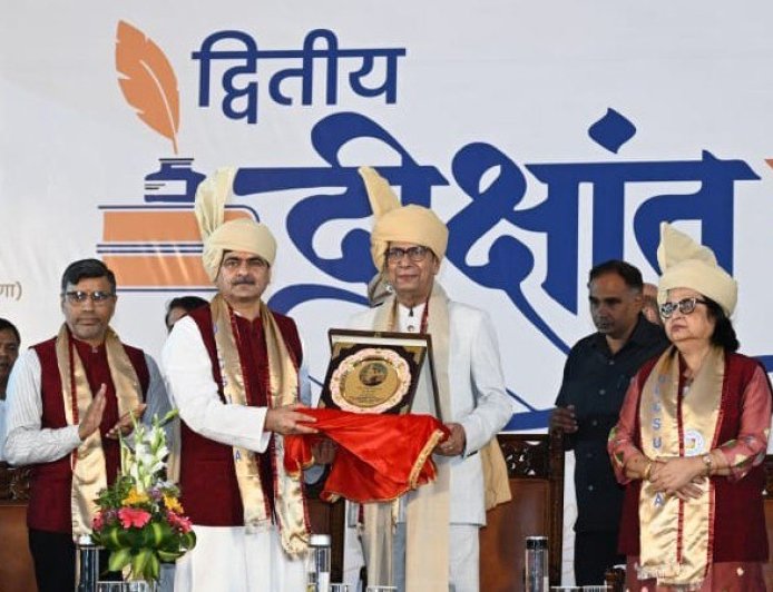 हरियाणा: डीएलसी सुपवा में 760 छात्रों को मिली डिग्री, राज्यपाल ने कहा—यहां से उठेंगे भविष्य के क्रिएटिव लीडर्स
