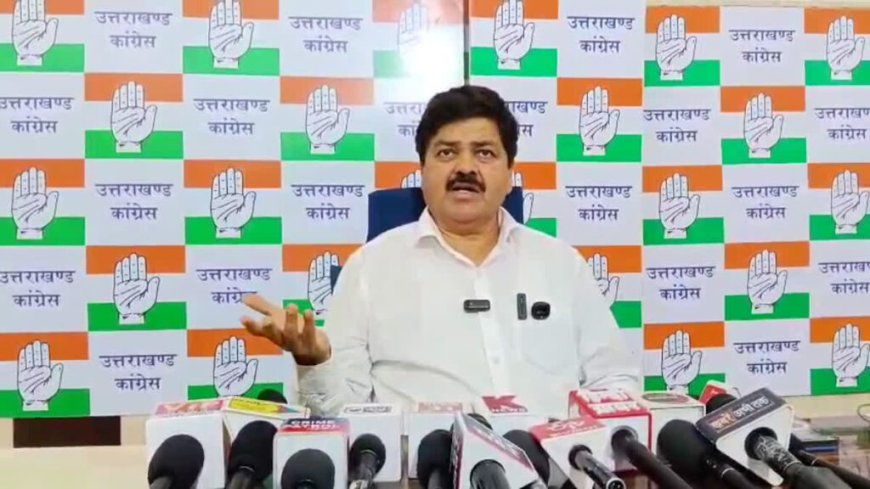 उत्तराखंड चुनाव परिणाम: कांग्रेस ने उठाई बदलाव की आवाज, भाजपा में उत्साह का माहौल