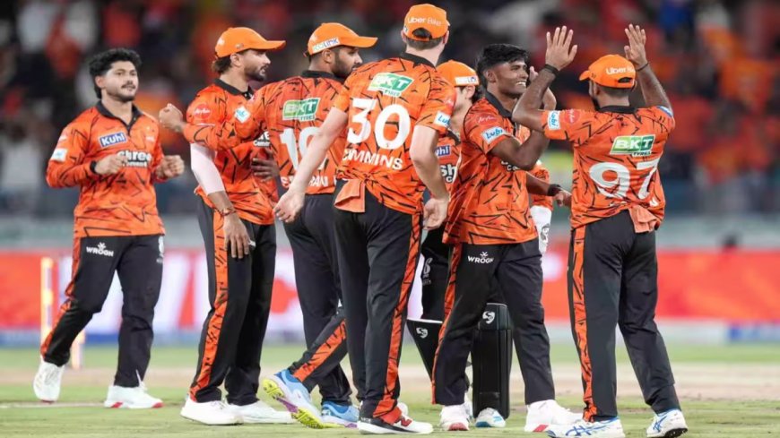 SRH vs RCB IPL 2026: सनराइजर्स हैदराबाद ने आखिरी लीग मैच में बेंगलुरु को 55 रन से हराया, ईशान ने लिए 2 विकेट