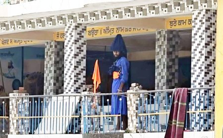 नगरासू गुरुद्वारा विवाद में नया मोड़, निहंग सिखों ने नीचे उतरने का दिया संकेत