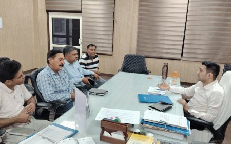 मानसून की तैयारियों में प्रशासन की तत्परता: एसडीएम अजय हुड्डा ने जल निकासी और ड्रेनों की सफाई पर दिए निर्देश