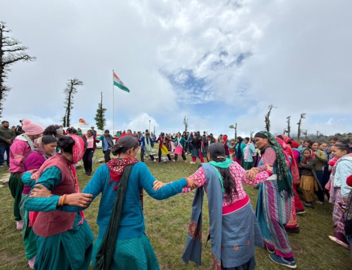 वीर चंद्र सिंह गढ़वाली स्मृति मेले में जनसैलाब, कोदियाबगड़ में दी गई श्रद्धांजलि