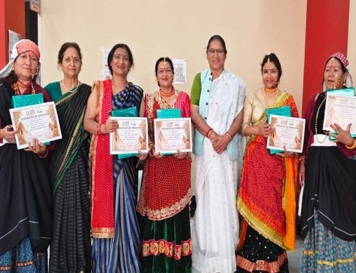 अल्मोड़ा में कुशल कुकिंग प्रतियोगिता: उत्तराखंडी व्यंजनों की बुनाई से समृद्ध हुआ माहौल