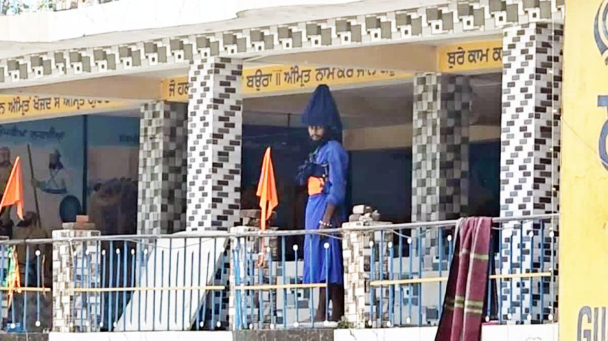 नगरासू गुरुद्वारा विवाद में नया मोड़, निहंग सिखों ने नीचे उतरने का दिया संकेत