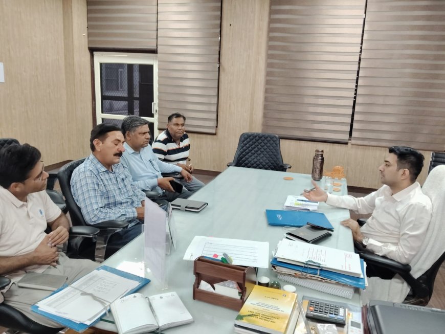 मानसून की तैयारियों में प्रशासन की तत्परता: एसडीएम अजय हुड्डा ने जल निकासी और ड्रेनों की सफाई पर दिए निर्देश