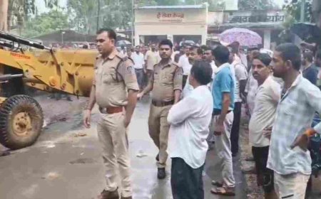 सीधी कोर्ट परिसर में दरदनाक हादसा: बारिश से बचकर जाने वाले लोगों पर गिरी दीवार, 2 की मौत, 2 घायल