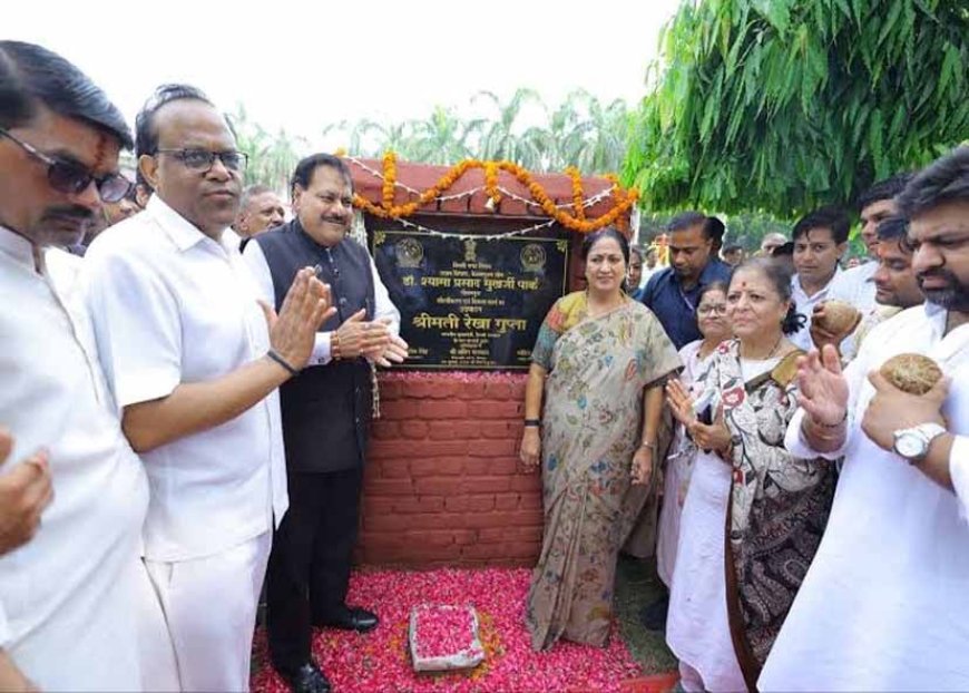 CM रेखा गुप्ता का विकास कार्यों पर जोर: शालीमार बाग और पीतमपुरा में दी गई सख्त दिशानिर्देश