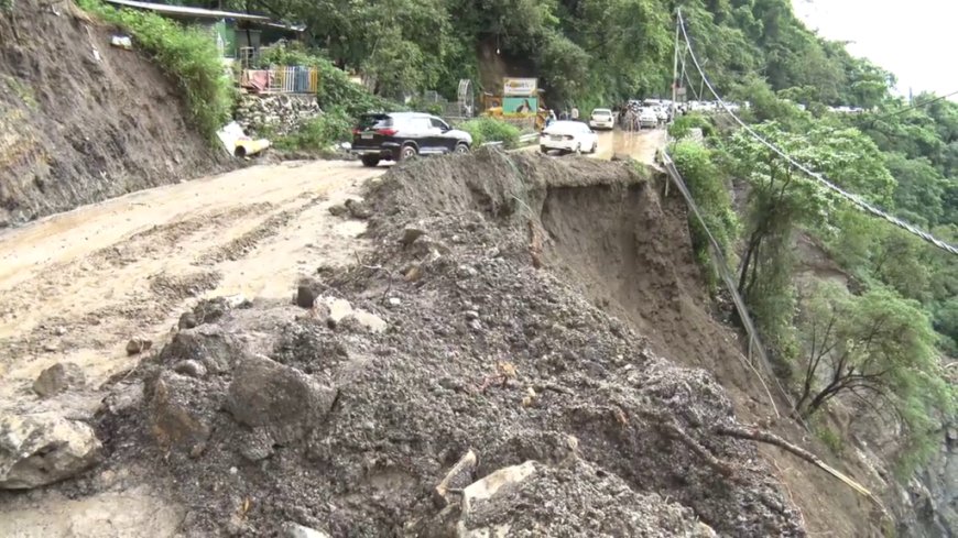 देहरादून-मसूरी मार्ग पर लैंडस्लाइड का बढ़ता खतरा: ULMMC द्वारा संवेदनशील क्षेत्रों की पहचान, सुरक्षा उपायों की तैयारी