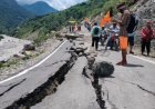 गंगोत्री हाईवे पर भू-धंसाव का नया संकट, पापड़गाड़ में दरारें बढ़ने से यातायात चार घंटे प्रभावित