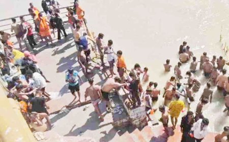 देवप्रयाग में कांवड़िया गंगा की तेज धार में बहा, SDRF का सर्च ऑपरेशन जारी