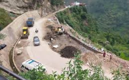 रामपुर में भूधंसाव से बढ़ा खतरा, केदारनाथ हाईवे का आधे से ज्यादा हिस्सा प्रभावित