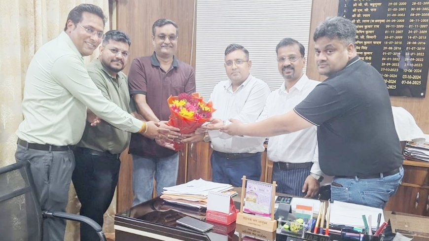 रुद्रपुर में सहायक श्रम आयुक्त अरविंद सैनी को IIA द्वारा सम्मानित किया गया