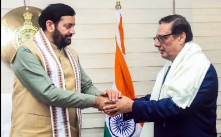 हरियाणा के मुख्यमंत्री नायब सिंह सैनी का सिंगापुर दौरा: निवेश और जंगल सफारी पर बातचीत